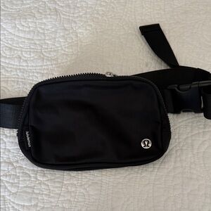 lululemon athletica Classic Black Belt Bag